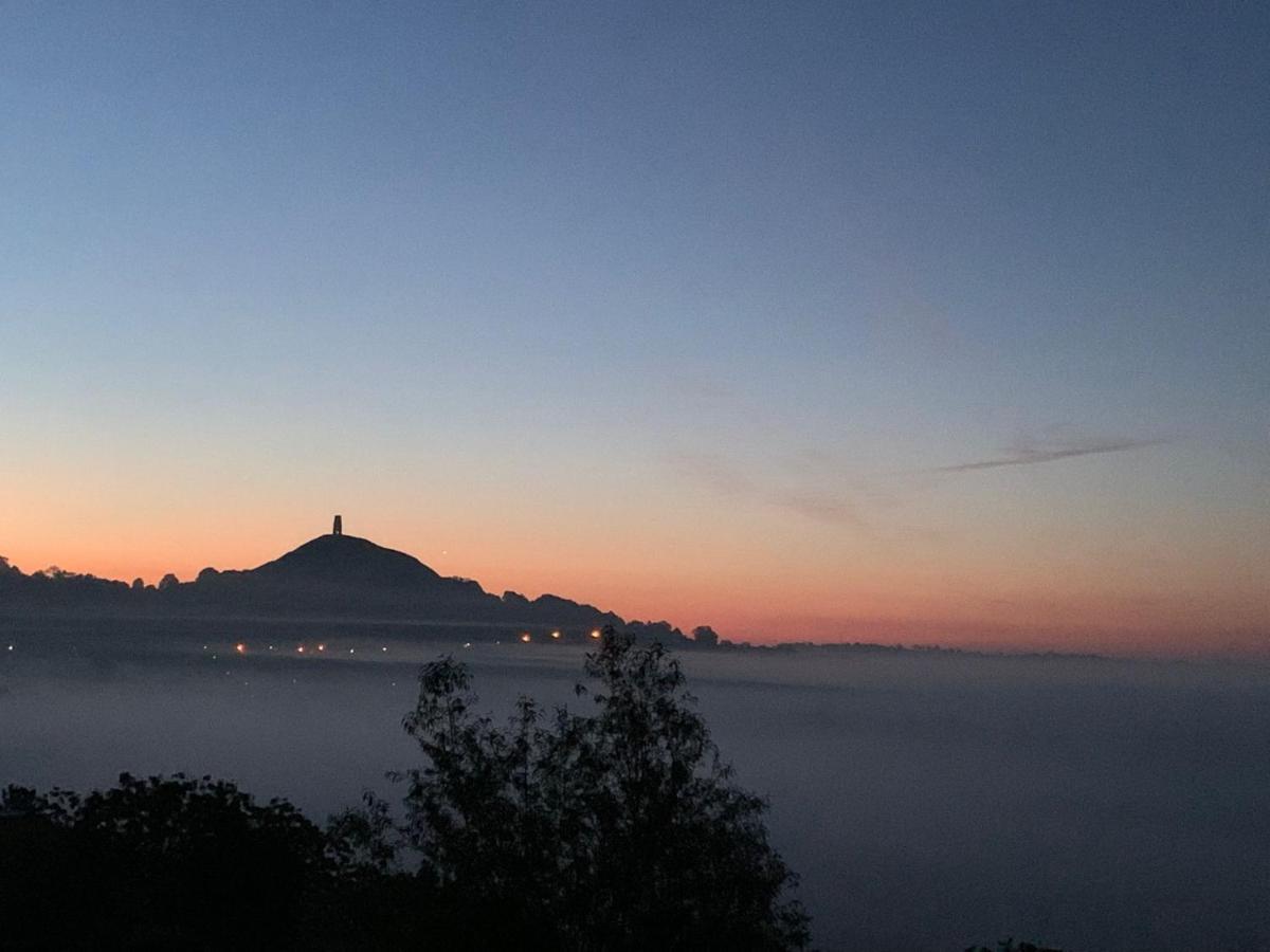 Magic Of Avalon Appartement Glastonbury Buitenkant foto